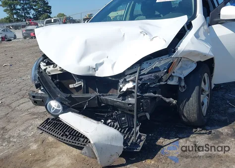 2017 Toyota Corolla L z USA, uszkodzony, nr VIN 2T1BURHE7HC746755